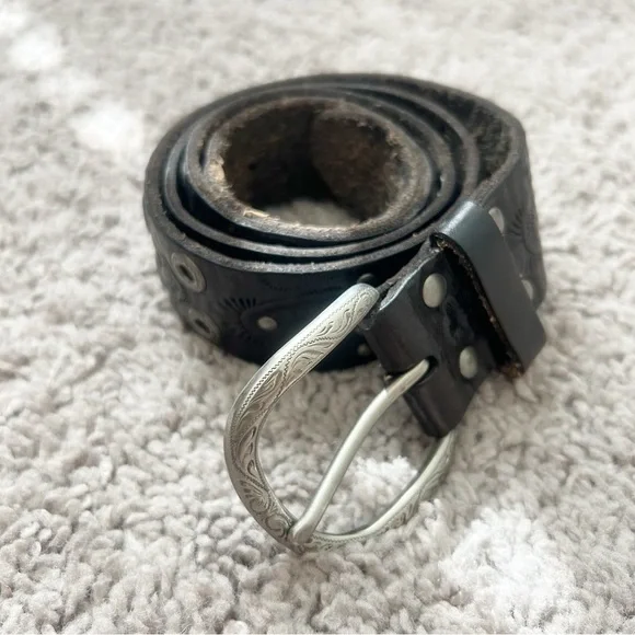 Genuine Leather Embellished Tooled Silver Buckle Floral Embossed Belt Sz L/XL - Picture 1 of 11